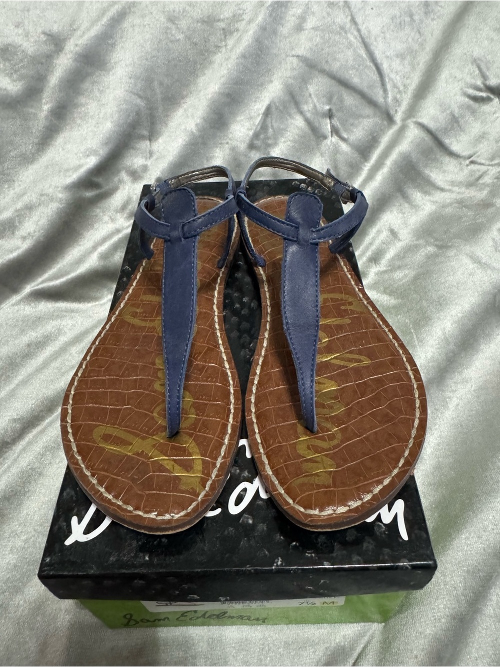 Sam Edelman Gigi Navy T-Strap Leather Sandals 7.5